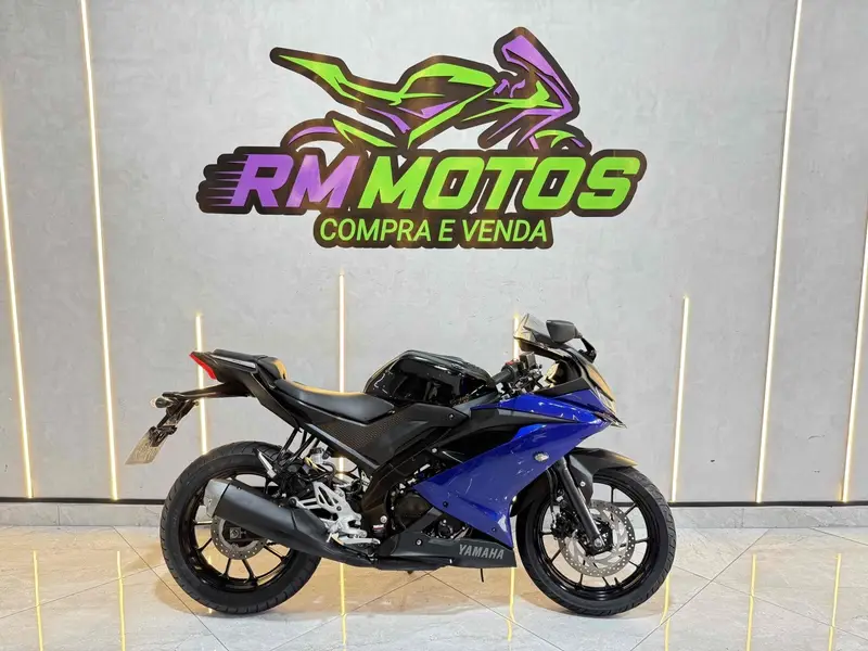 Yamaha YZF R15 ABS