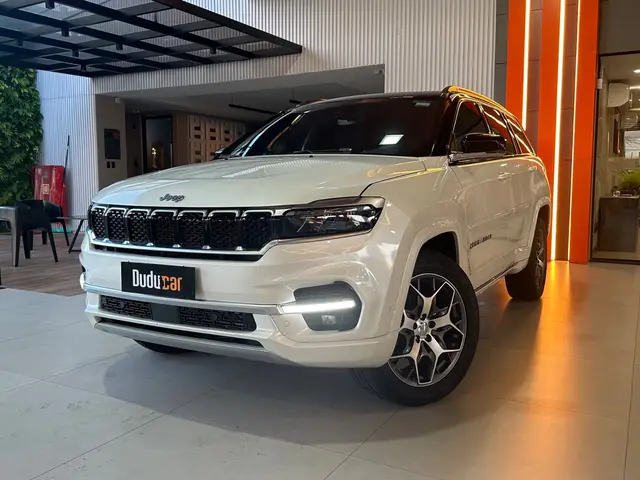 Carro Jeep Commander 2023 Overland 2.0 TD380