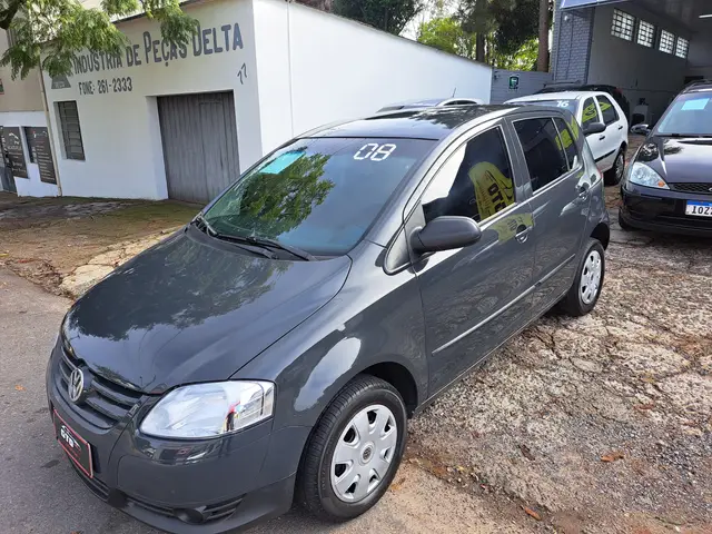Carro Volkswagen Fox 2008 Route 1.0 8V (Flex)