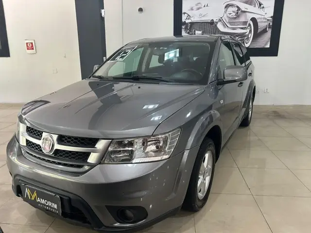 Carro Fiat Freemont 2012 2.4 16V Precision (Aut)