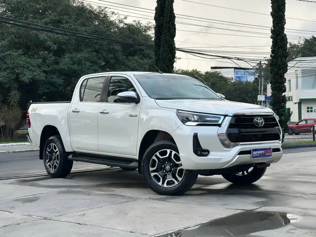 Carro Toyota Hilux Cabine Dupla 2022 SRX 2.8 TDI CD 4x4 (Aut)