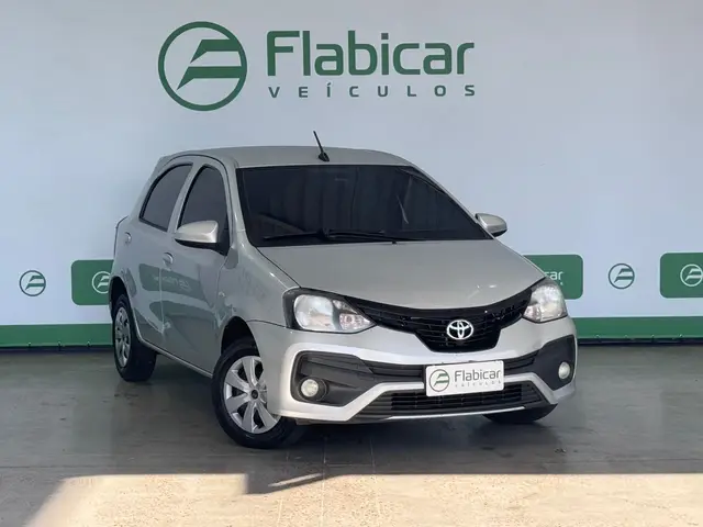 Carro Toyota Etios 2019 X 1.3 (Flex)