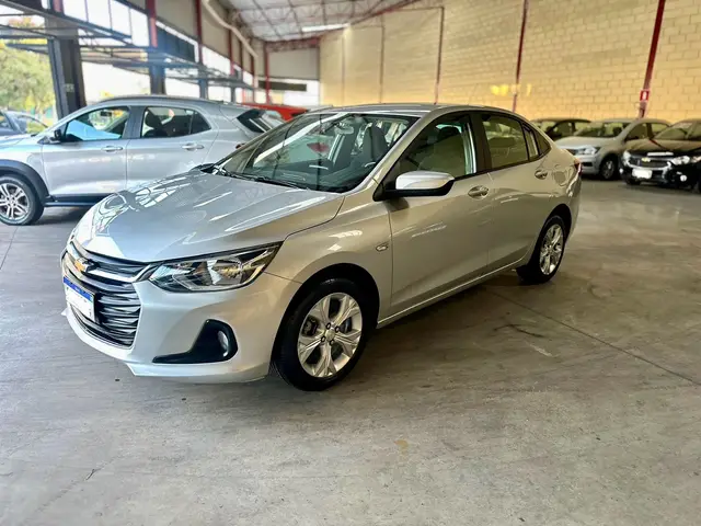 Carro Chevrolet Onix Plus 2023 LTZ 1.0 Turbo (Aut.)