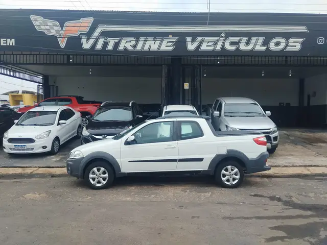 Carro Fiat Strada 2018 Hard Working 1.4 (Flex) (Cabine Dupla)