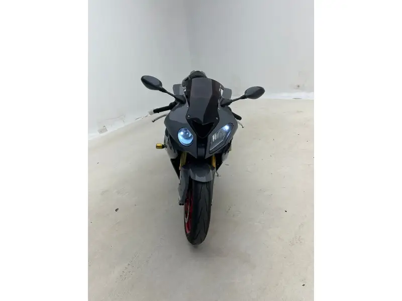 BMW RR