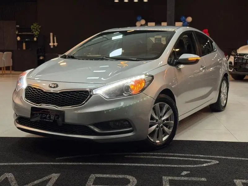 Kia Cerato 1.6 16V (Flex)