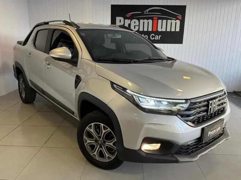 Fiat Strada Volcano 1.3 CD (Flex)