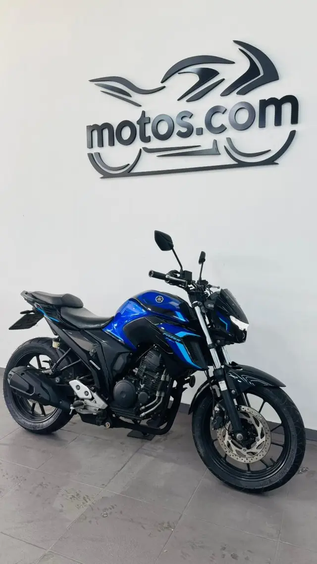 Moto Yamaha YS 250 Fazer 2024 ABS
