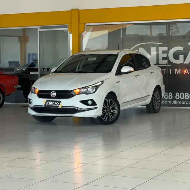 Carro Fiat Cronos 2019 1.8 Precision E.Torq AT6 (Flex)