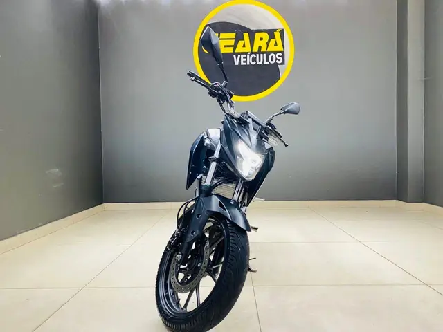 Carro Honda CB 300F Twister 2023 (ABS)