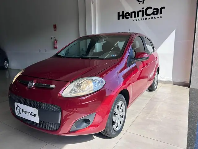 Carro Fiat Palio 2013 Attractive 1.0 Evo (Flex)