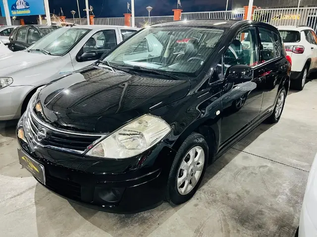 Carro Nissan Tiida 2009 SL 1.8 (flex) (aut)