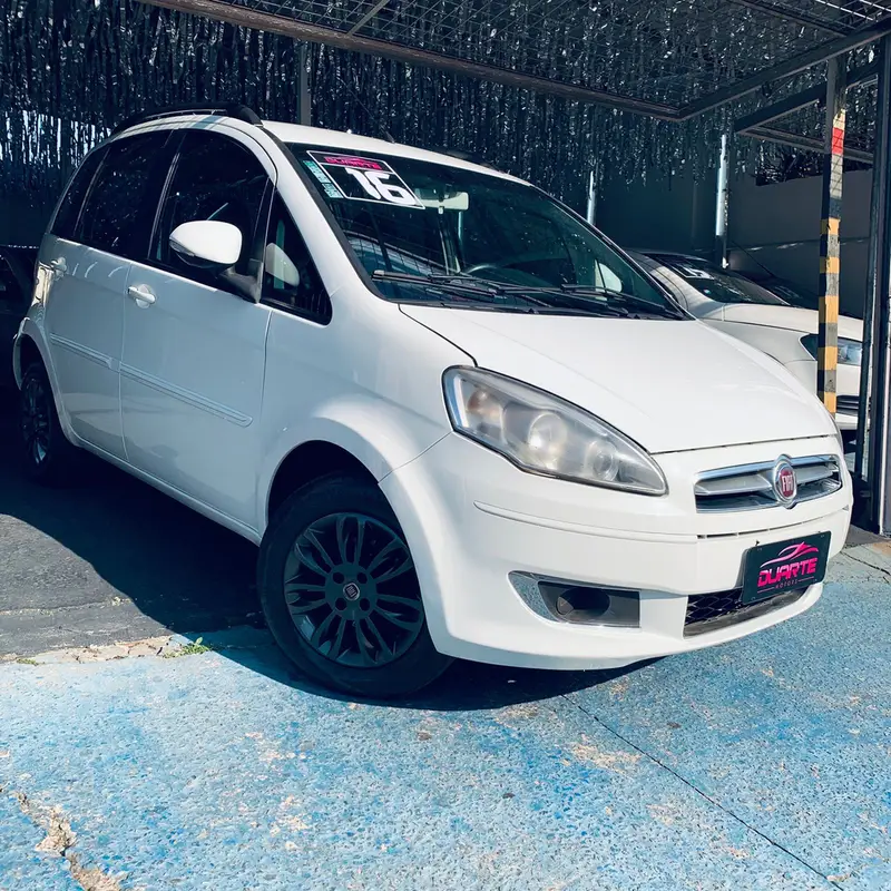 Fiat Attractive 1.4 8V (Flex)