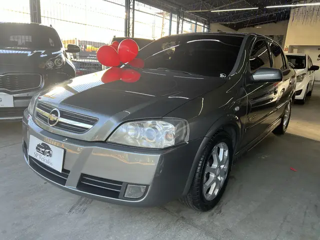 Carro Chevrolet Astra Hatch 2011 Advantage 2.0 (Flex)