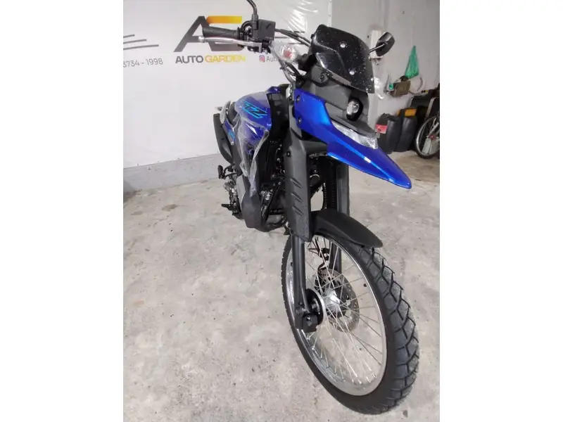 Yamaha XTZ 250 Lander Connected