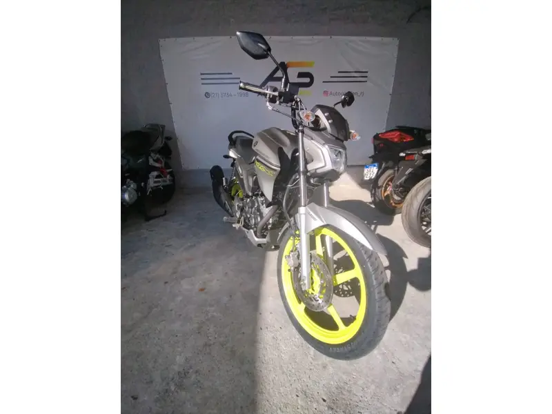 Yamaha YBR 150 Factor DX