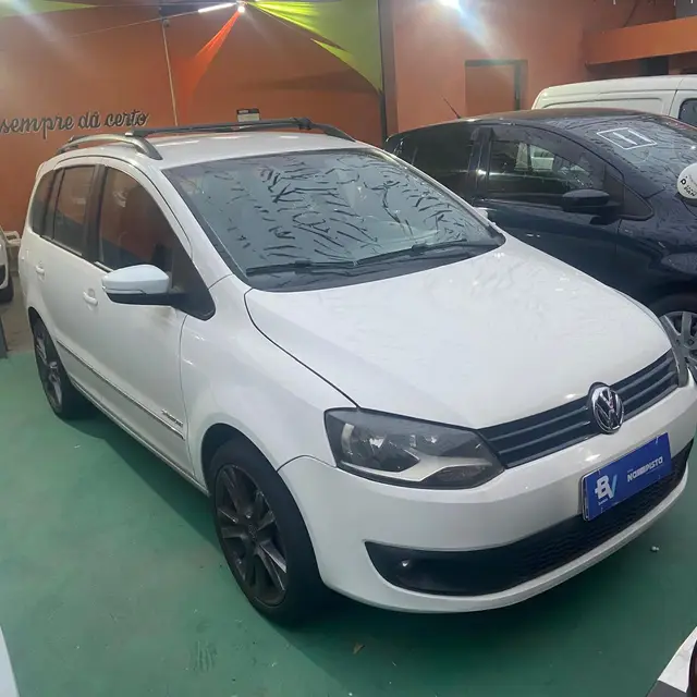 Carro Volkswagen SpaceFox 2013 Sportline iMotion 1.6 8V (Flex) (Aut)