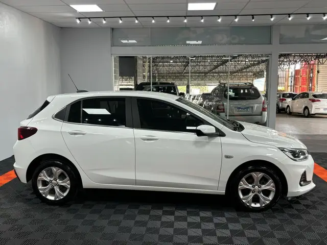 Carro Chevrolet Onix 2021 Premier 1.0 Turbo (Flex) (Aut)