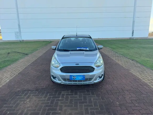 Carro Ford Ka Sedan 2017 SE 1.5 16v (Flex)