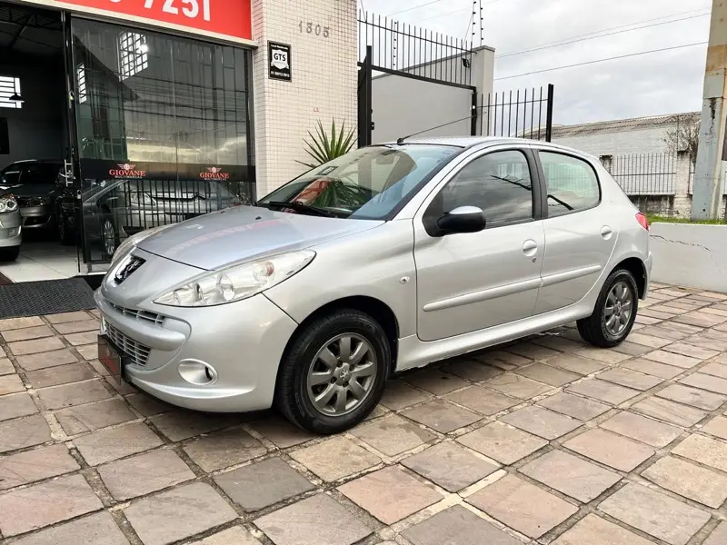 Peugeot Hatch XR Sport 1.4 8V (flex)