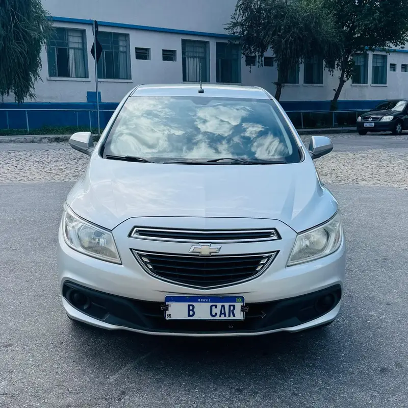 Chevrolet Onix 1.0 LT SPE/4