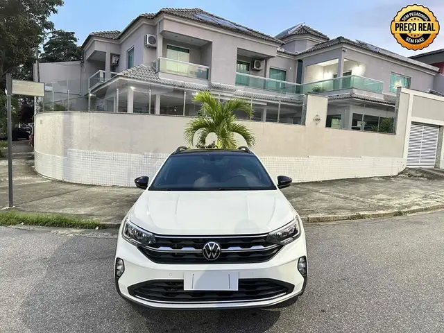 Carro Volkswagen Nivus 2024 Highline 200 TSI