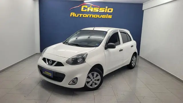 Carro Nissan March 2016 1.0 12V (Flex)