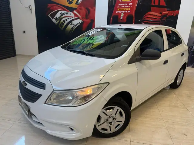 Carro Chevrolet Onix 2015 1.0 LS SPE/4