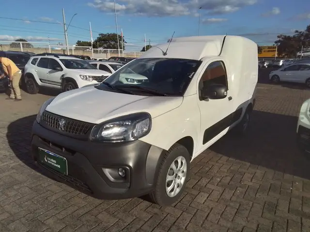 Carro Peugeot Partner Rapid 2024 Business Pack