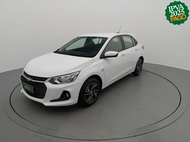 Carro Chevrolet Onix Plus 2024 LT 1.0