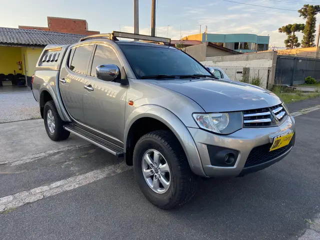 Carro Mitsubishi L200 Triton Sport 2016 HLS 2.4 (Flex)