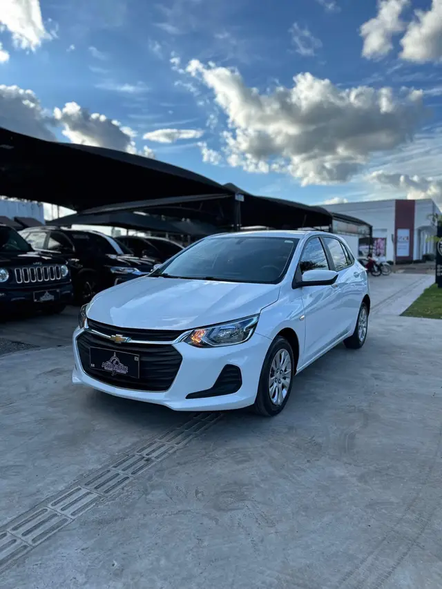 Carro Chevrolet Onix 2020 LT 1.0 (Flex)
