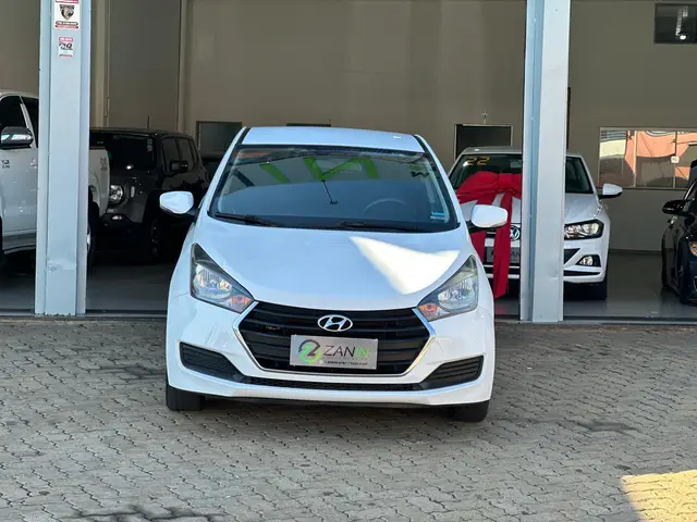 Carro Hyundai HB20 2017 1.6 Comfort Plus (Flex)