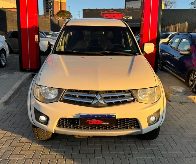 Carro Mitsubishi L200 Triton Sport 2015 2.4 HLS (Flex)