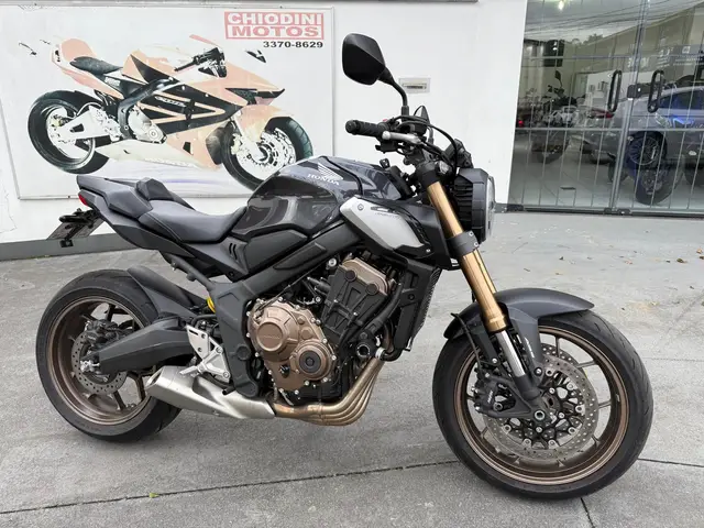 Carro Honda CB 650R 2022 (ABS)