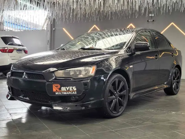 Carro Mitsubishi Lancer 2013 2.0 16V