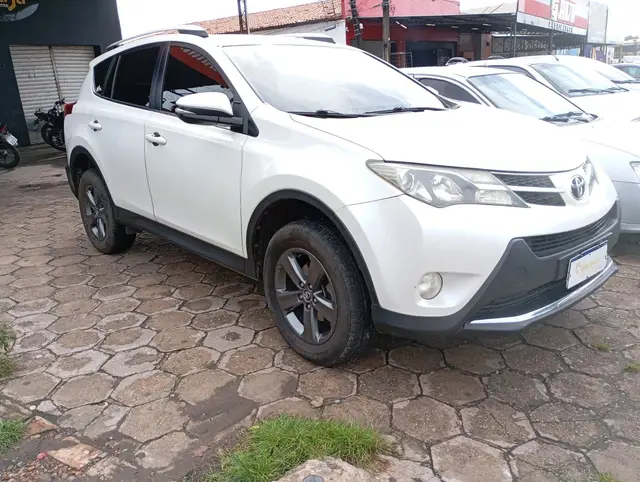 Carro Toyota RAV4 2015 2.0 CVT