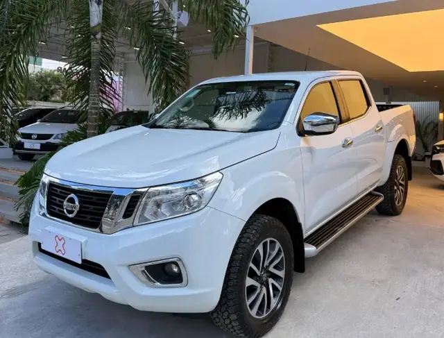 Carro Nissan Frontier 2021 2.3 TD CD XE 4x4 (Aut)