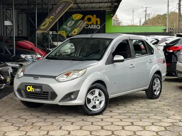 Carro Ford Fiesta Sedan 2014 SE 1.6 Rocam (Flex)