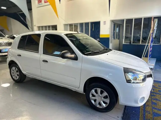 Carro Renault Clio 2014 Expression 1.0 16V (Flex)