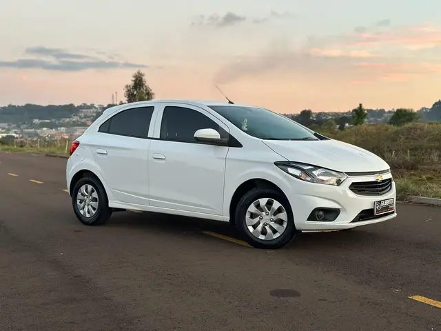 Carro Chevrolet Onix 2018 1.0 LT SPE/4