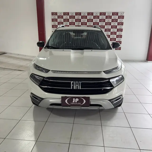 Carro Fiat Toro 2023 Freedom 2.0 TDI 4x4 (Aut)