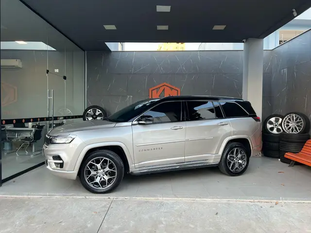 Carro Jeep Commander 2023 Overland 2.0 TD380