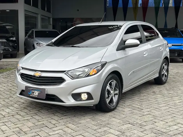 Carro Chevrolet Onix 2019 1.4 LTZ SPE/4
