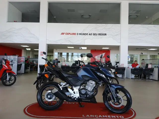 Moto Honda CB 300F Twister 2025 (ABS)