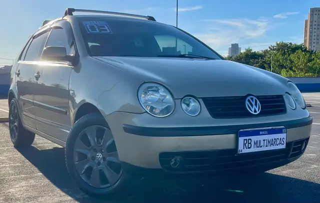 Carro Volkswagen Polo 2003 Hatch. Comfortline 1.6 8V