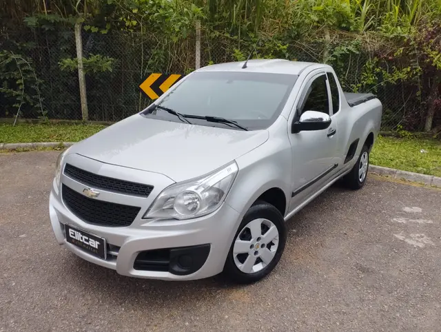 Carro Chevrolet Montana 2015 LS 1.4 (Flex)