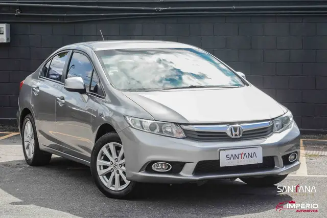 Carro Honda Civic 2014 New  LXS 1.8 16V i-VTEC (Flex)