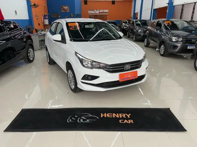 Carro Fiat Cronos 2023 Drive 1.0 (Flex) MT