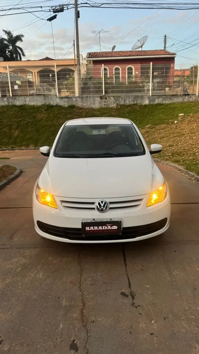 Carro Volkswagen Gol 2013 Novo  1.0 TEC (Flex) 4p